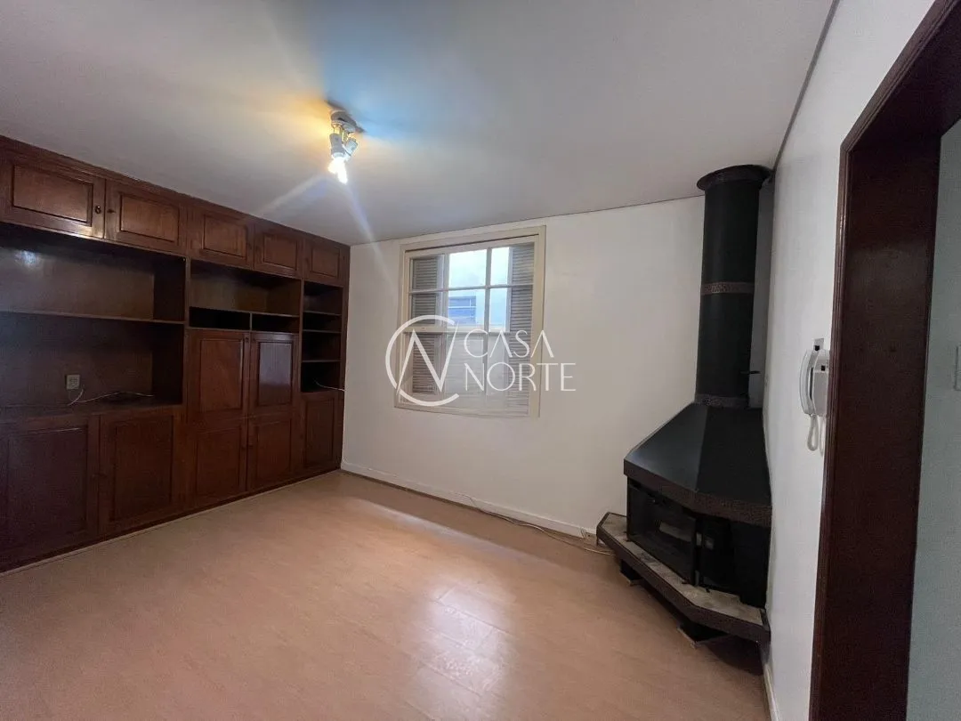 Apartamento à venda com 3 quartos, 82m², Avenida Cristóvão Colombo no bairro Floresta em Porto Alegre