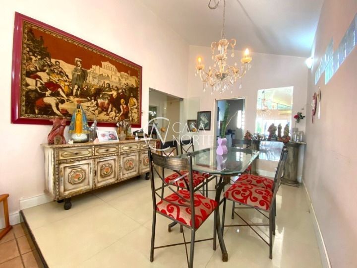 Casa à venda com 3 quartos, 120m², 1 suíte, 2 vagas, Lola de Oliveira no bairro Parque Santa Fé em Porto Alegre