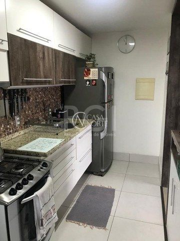 Apartamento à venda com 3 quartos, 69m², 1 suíte, 1 vaga, Rua Carlos Reverbel no bairro Jardim Carvalho em Porto Alegre