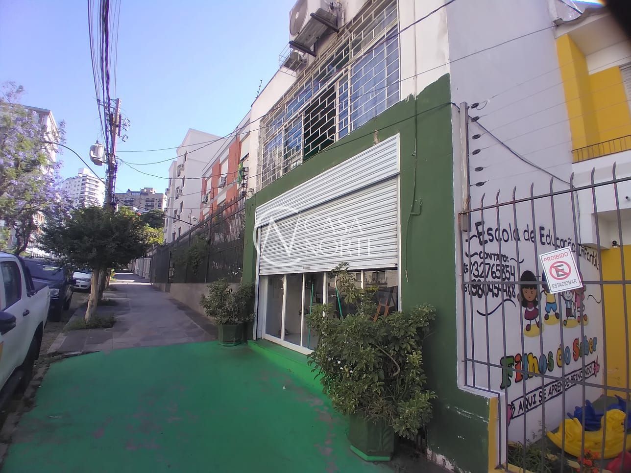 Prédio Comercial à venda com 2 quartos com 250m², Travessa Carmem no bairro Moinhos de Vento em Porto Alegre