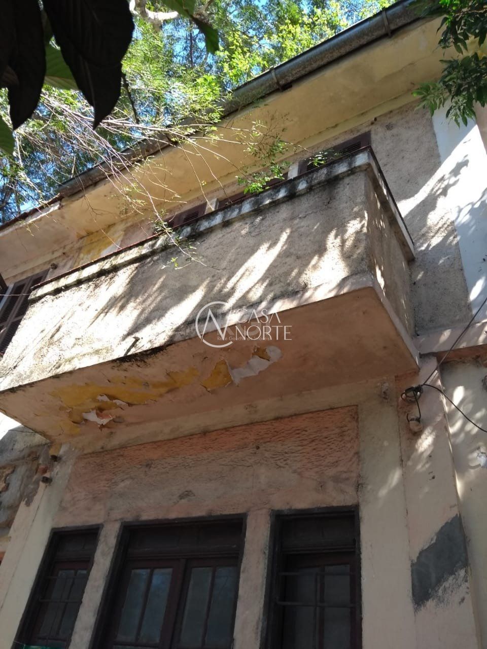 Casa à venda com 3 quartos, 180m², Avenida São Pedro no bairro São Geraldo em Porto Alegre