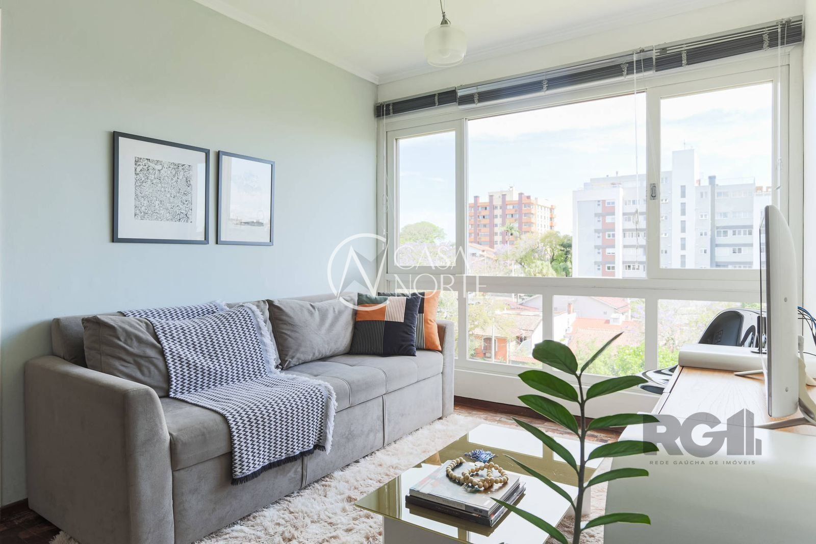 Apartamento à venda com 1 quarto, 49m², Rua Jataí no bairro Cristal em Porto Alegre