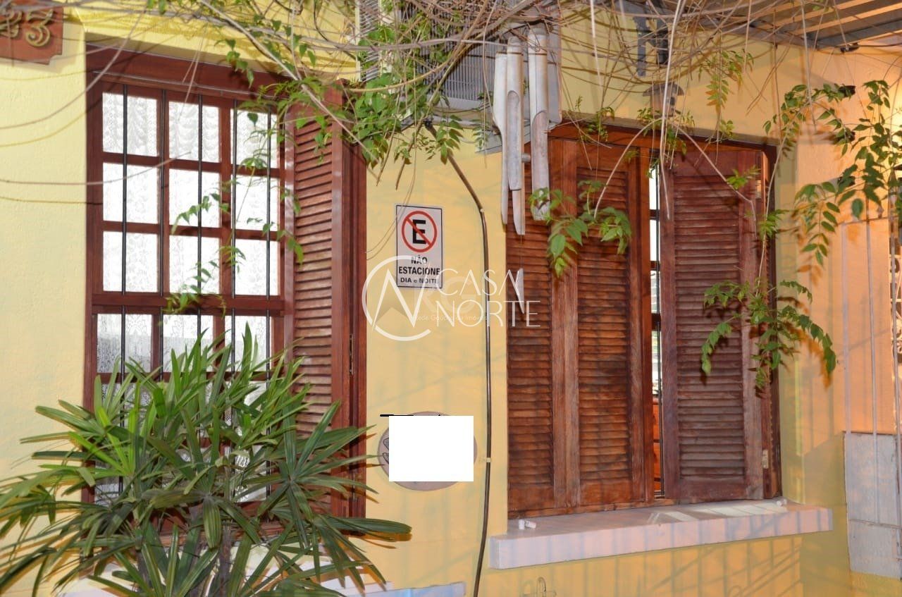 Casa à venda com 2 quartos, 57m², 1 vaga, Avenida Mariland no bairro São João em Porto Alegre