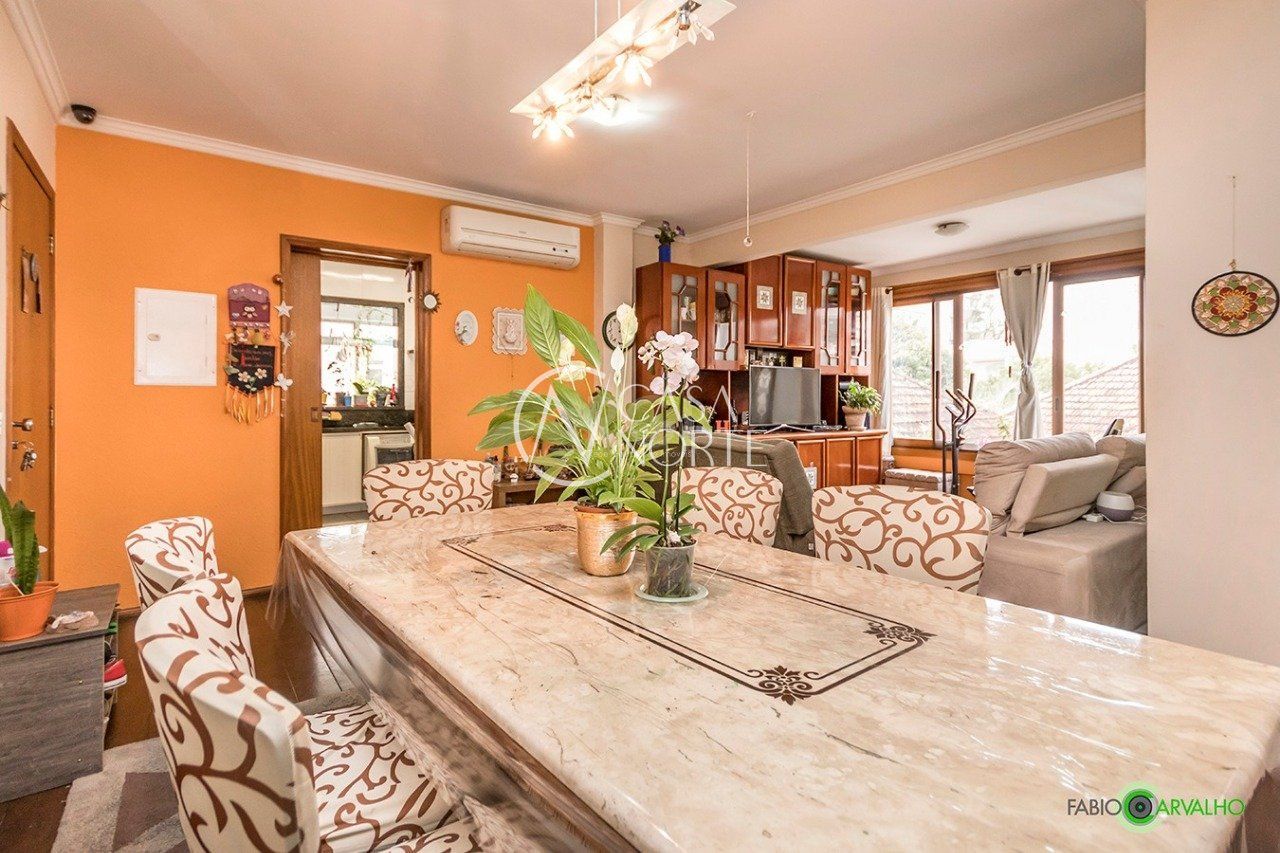 Apartamento à venda com 3 quartos, 112m², 1 suíte, 3 vagas, Rua Americo Vespucio no bairro Higienópolis em Porto Alegre