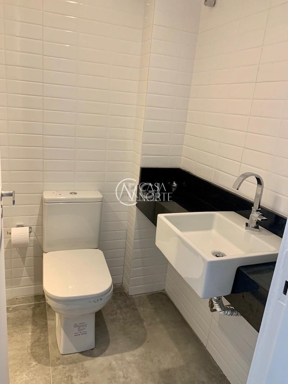 Sala Comercial à venda , 24m², 2 vagas, Rua Ramiro Barcelos no bairro Bom Fim em Porto Alegre