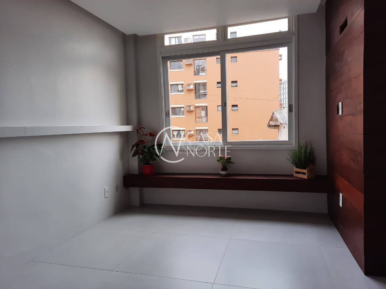 Apartamento à venda com 1 quarto, 43m², 1 suíte, 1 vaga, Rua Anita Garibaldi no bairro Boa Vista em Porto Alegre
