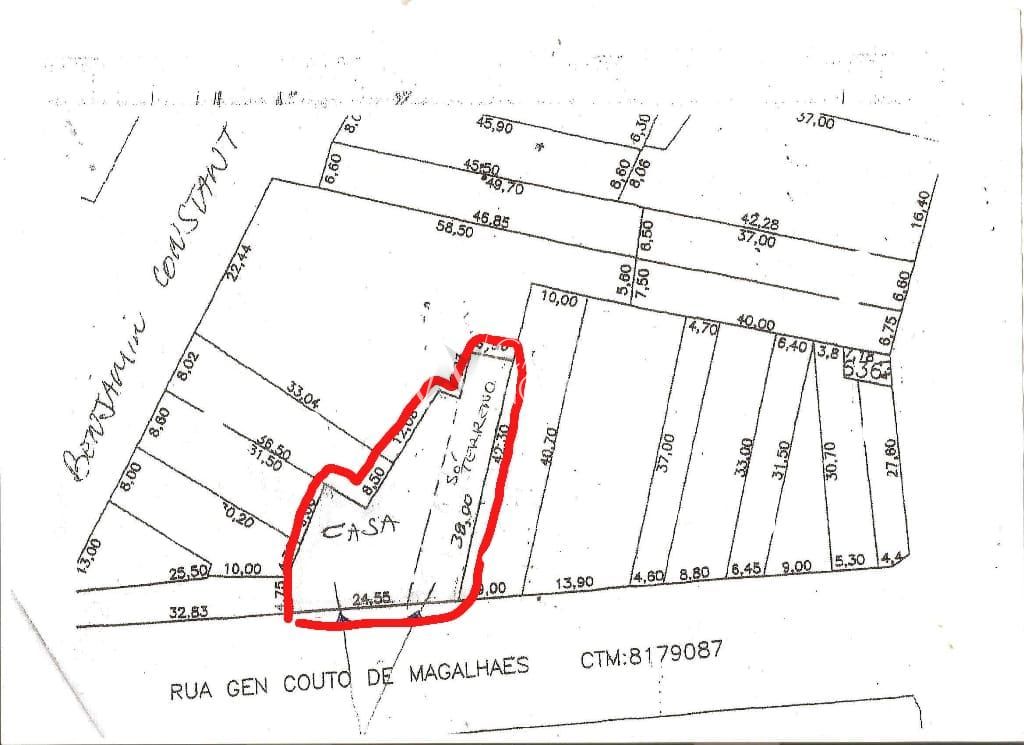 Terreno à venda  com 600m², Rua General Couto de Magalhães no bairro Higienópolis em Porto Alegre