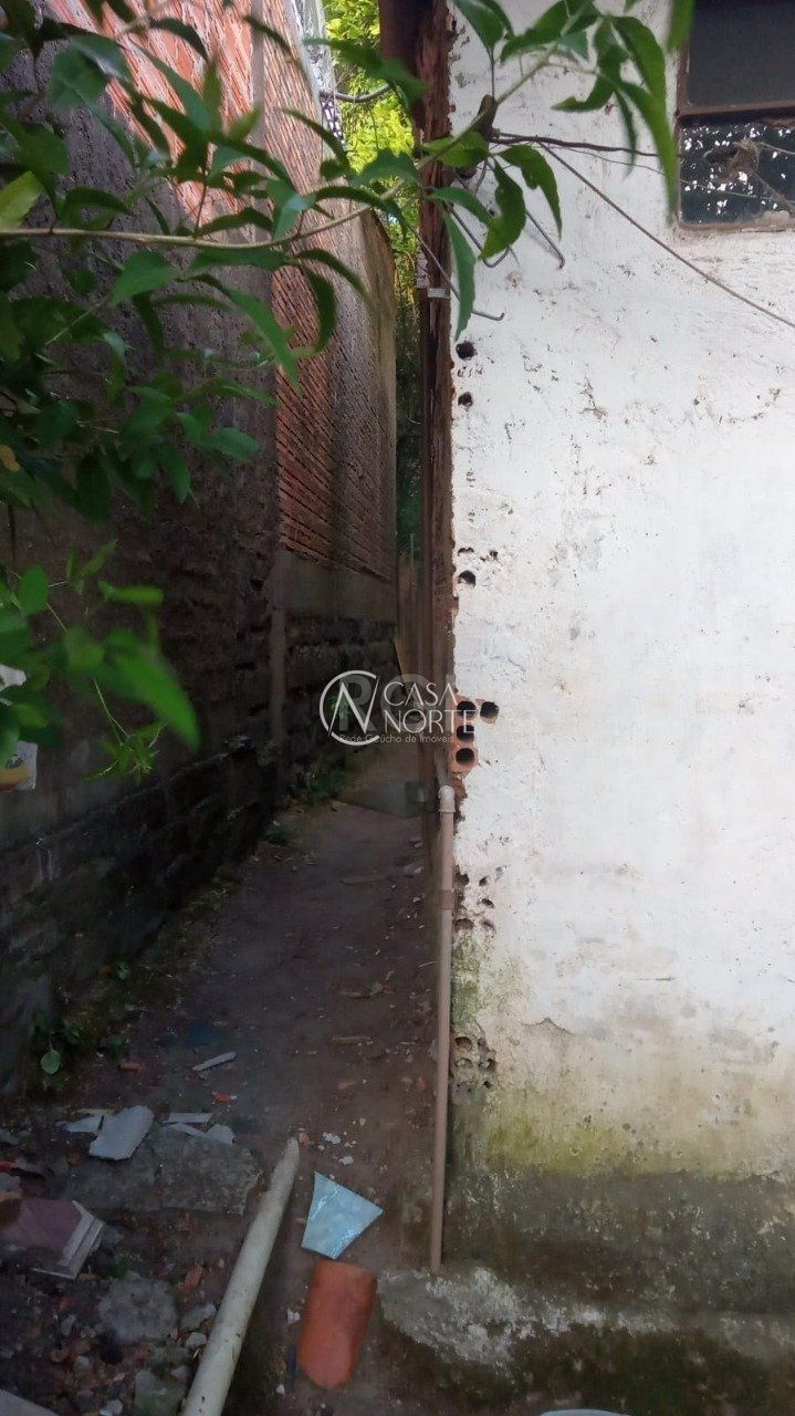 Terreno à venda  com 400m², Avenida Professor Oscar Pereira no bairro Cascata em Porto Alegre