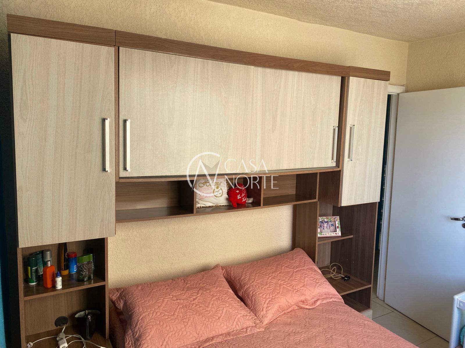 Apartamento à venda com 2 quartos, 42m², 1 vaga, Avenida Francisco Silveira Bitencourt no bairro Sarandi em Porto Alegre