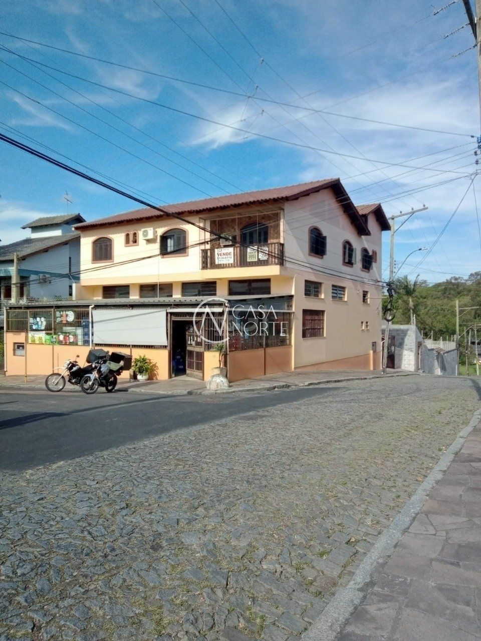 Loja à venda , 144m², Rua Ibanez Andre Pitthan Souza no bairro Jardim Sabará em Porto Alegre