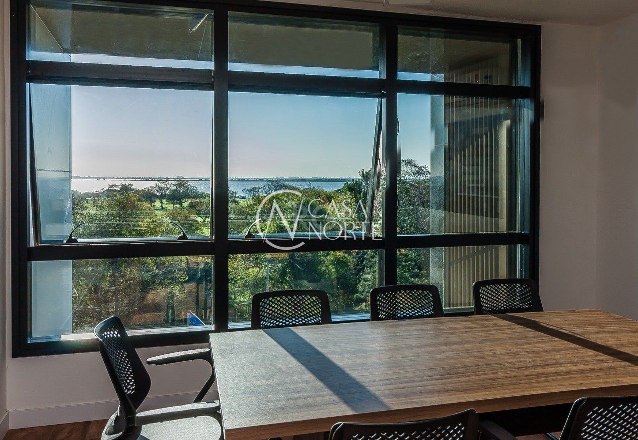 Sala Comercial à venda , 44m², 1 vaga, Avenida Padre Cacique no bairro Menino Deus em Porto Alegre