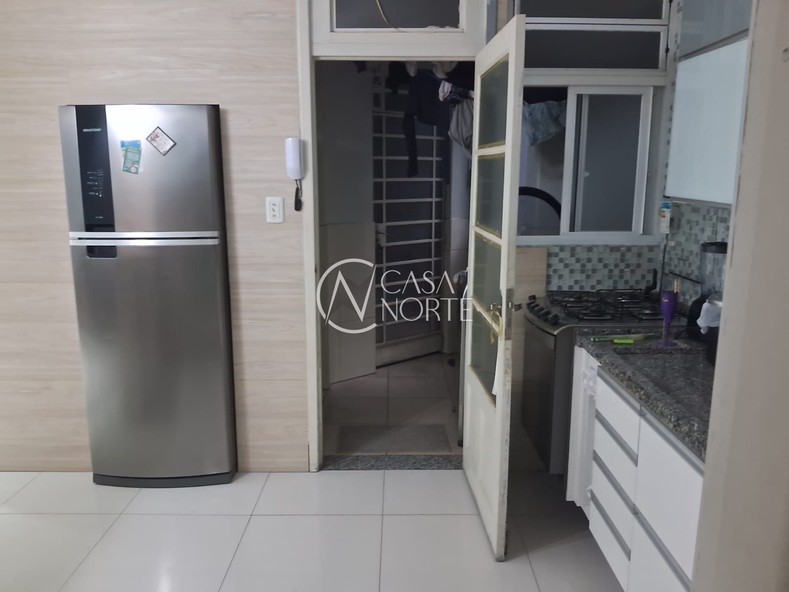 Apartamento à venda com 3 quartos, Avenida Presidente Franklin Roosevelt no bairro São Geraldo em Porto Alegre