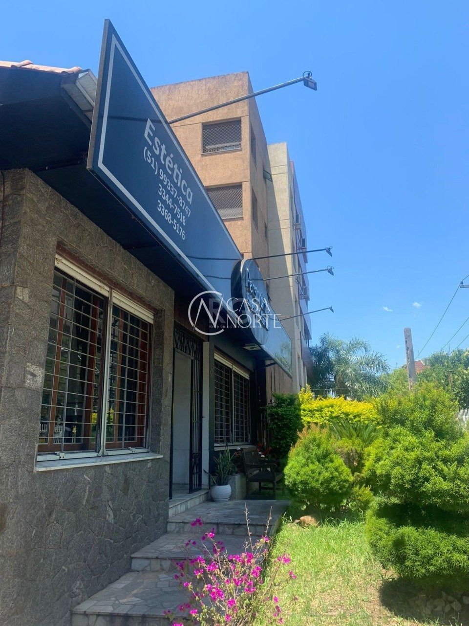 Casa Comercial à venda , 250m², Avenida Quito no bairro Jardim Lindóia em Porto Alegre