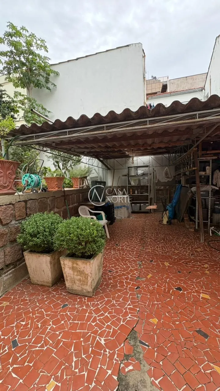 Apartamento à venda com 3 quartos, 108m², 1 suíte, 1 vaga, Rua Marcelo Gama no bairro São João em Porto Alegre