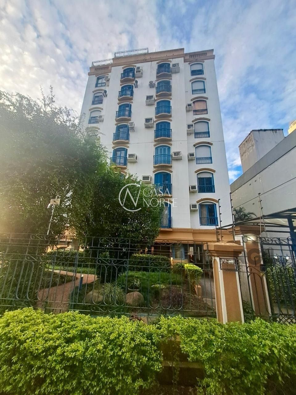 Apartamento à venda com 2 quartos, 78m², 1 vaga, Rua Anita Garibaldi no bairro Mont Serrat em Porto Alegre