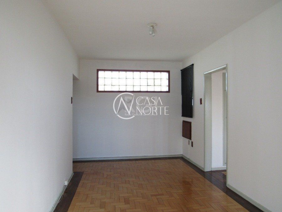 Apartamento à venda com 1 quarto, Avenida Cristóvão Colombo no bairro Floresta em Porto Alegre