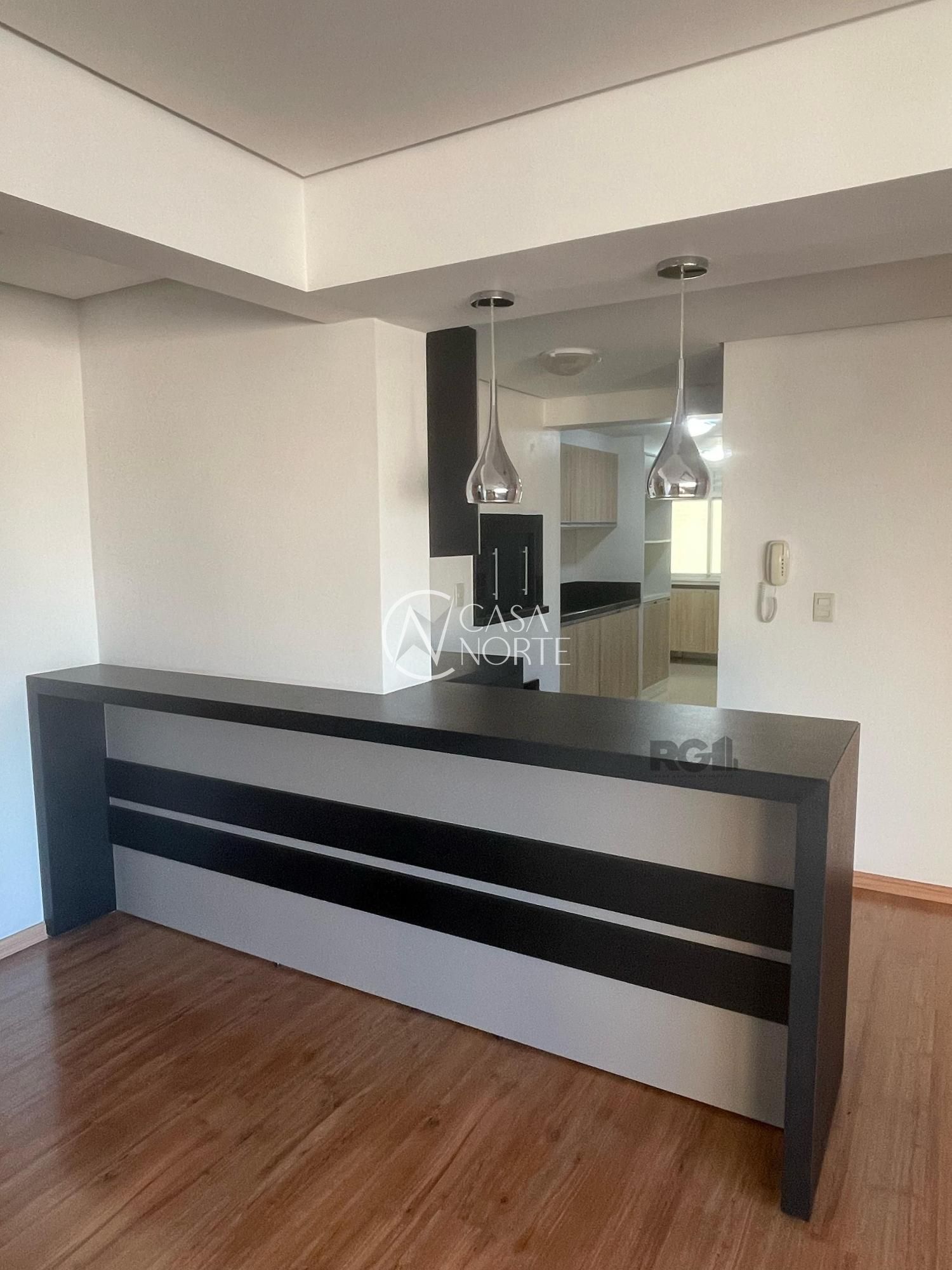 Apartamento à venda com 3 quartos, 132m², 1 suíte, 2 vagas, Rua Acélio Daudt no bairro Passo da Areia em Porto Alegre