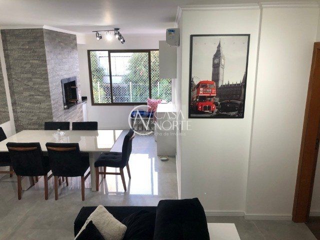 Apartamento à venda com 2 quartos, 82m², 1 suíte, 2 vagas, Rua Carazinho no bairro Petrópolis em Porto Alegre