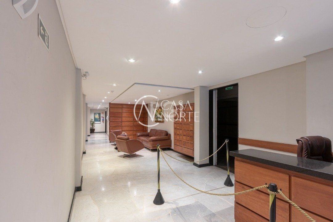 Apartamento à venda com 3 quartos, 104m², 1 suíte, 1 vaga, Rua Coronel Genuino no bairro Centro Histórico em Porto Alegre