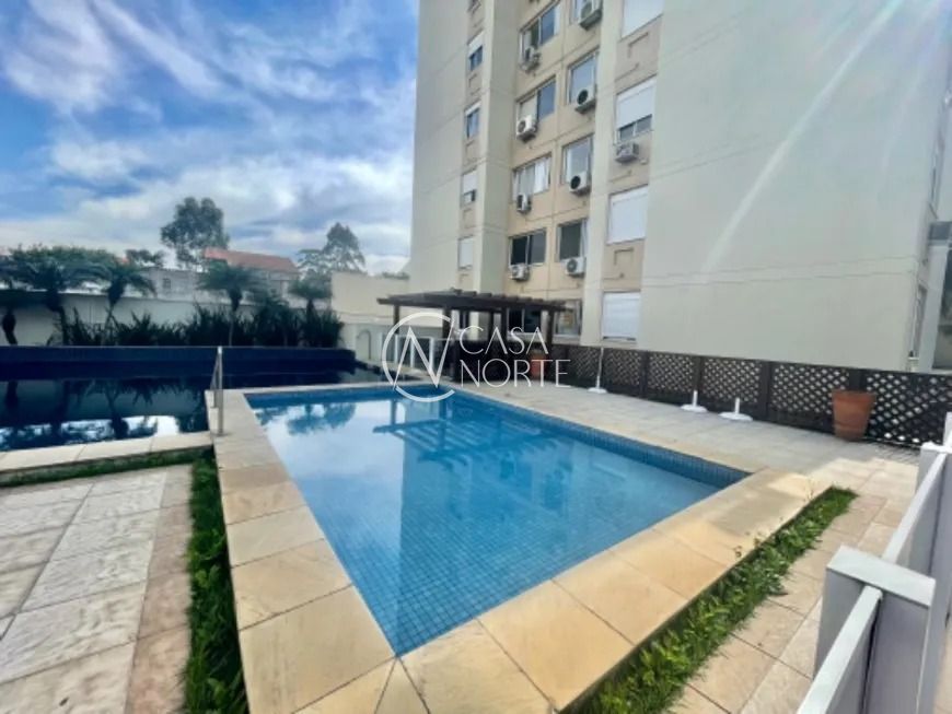 Apartamento à venda com 3 quartos, 62m², 1 suíte, 1 vaga, Avenida Engenheiro Francisco Rodolfo Simch no bairro Sarandi em Porto Alegre