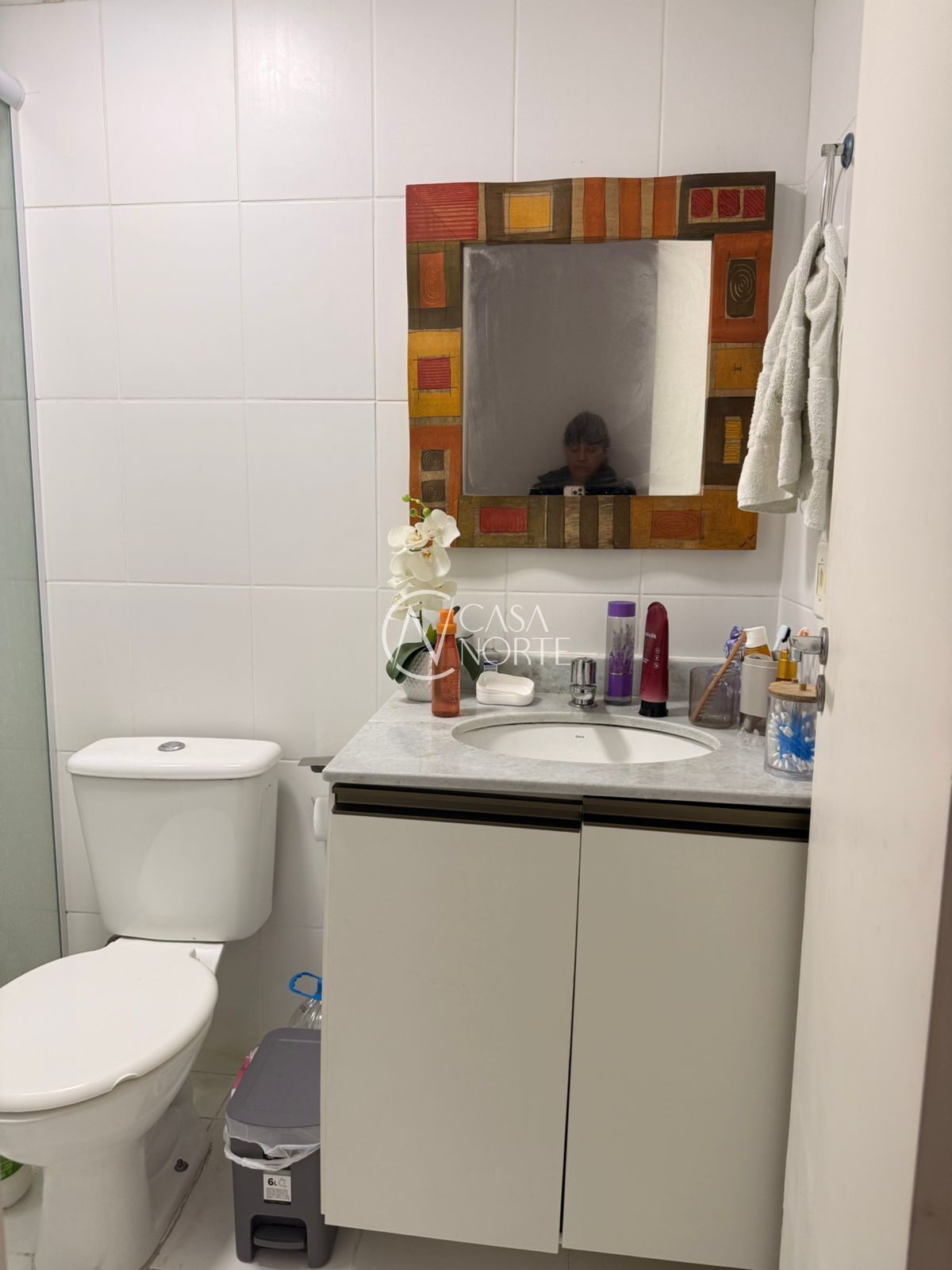 Apartamento à venda com 2 quartos, 48m², 1 vaga, Avenida Cascais no bairro Passo das Pedras em Porto Alegre
