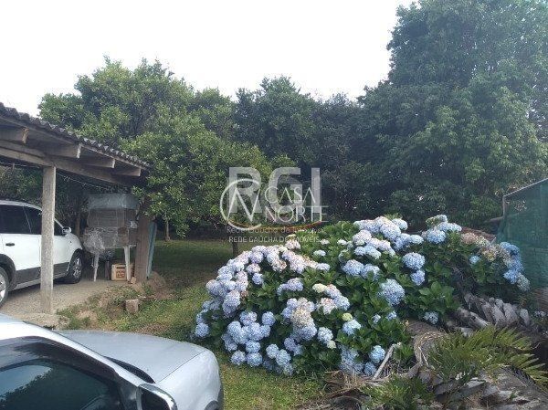 Terreno à venda  com 625m², Avenida Figueira no bairro Mário Quintana em Porto Alegre