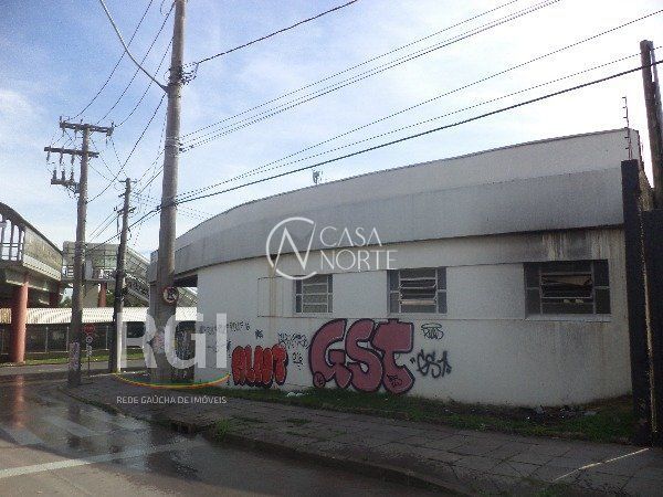 Prédio Comercial à venda , 2700m², Avenida Benjamin Constant no bairro São João em Porto Alegre
