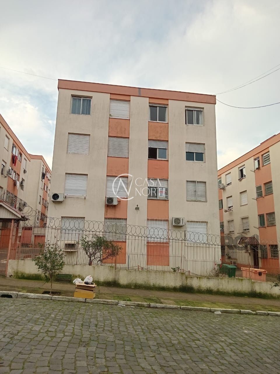 Apartamento à venda com 1 quarto, 37m², Rua Doutor Aron Menda no bairro Jardim Leopoldina em Porto Alegre