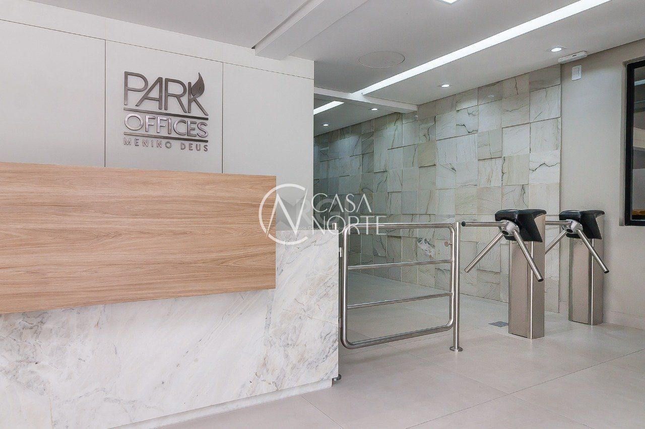 Sala Comercial à venda , 44m², 1 vaga, Avenida Padre Cacique no bairro Menino Deus em Porto Alegre