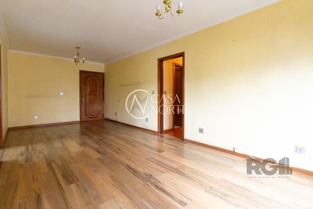 Apartamento à venda com 3 quartos, 119m², 1 suíte, 1 vaga, Avenida Getúlio Vargas no bairro Menino Deus em Porto Alegre