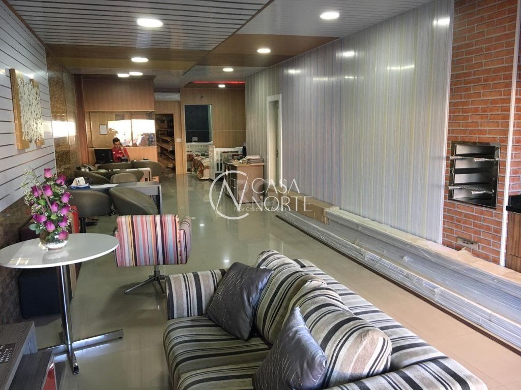 Prédio Comercial à venda , 147m², 2 vagas, Avenida Ceara no bairro São João em Porto Alegre