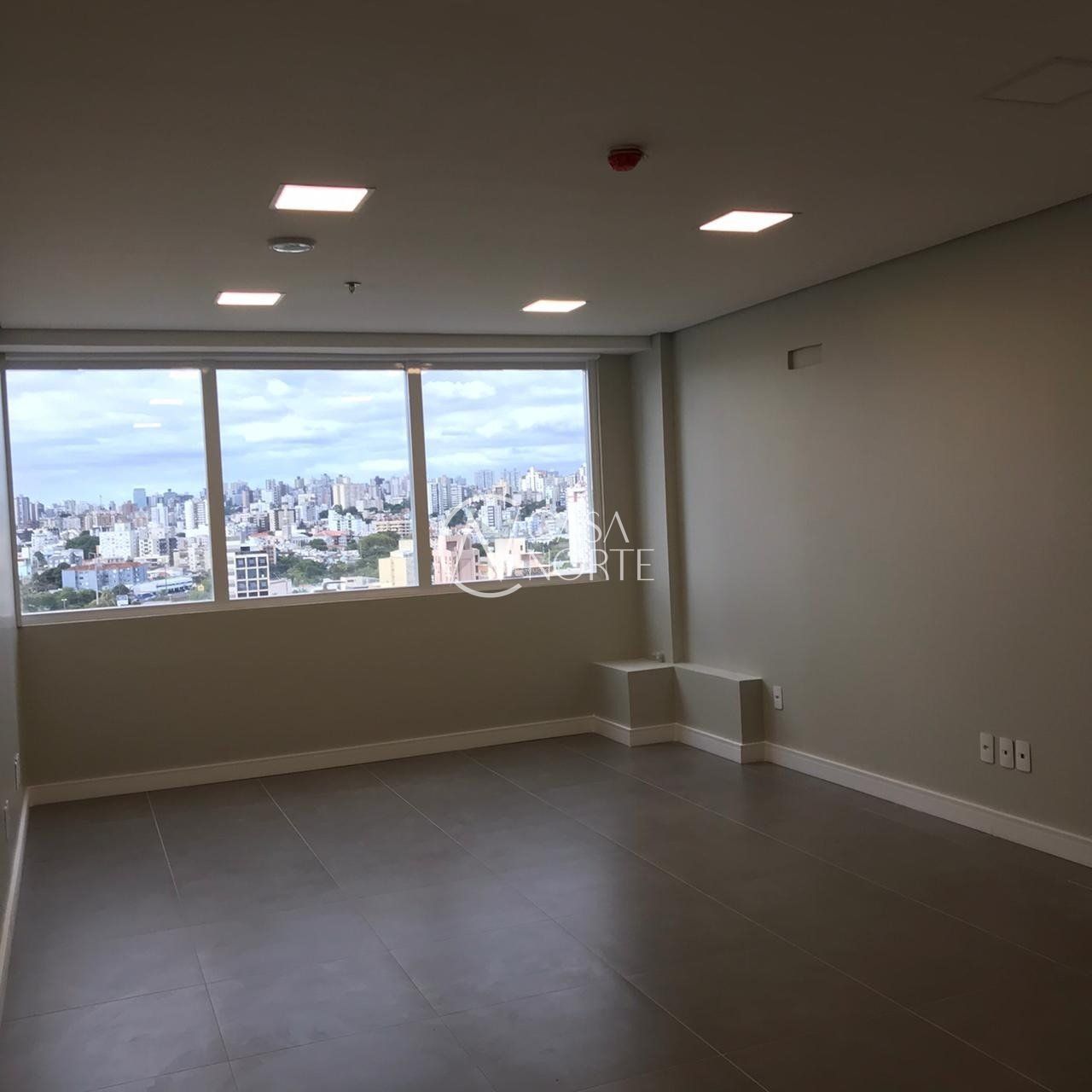Sala Comercial à venda , 38m², Rua Gomes Jardim no bairro Santana em Porto Alegre