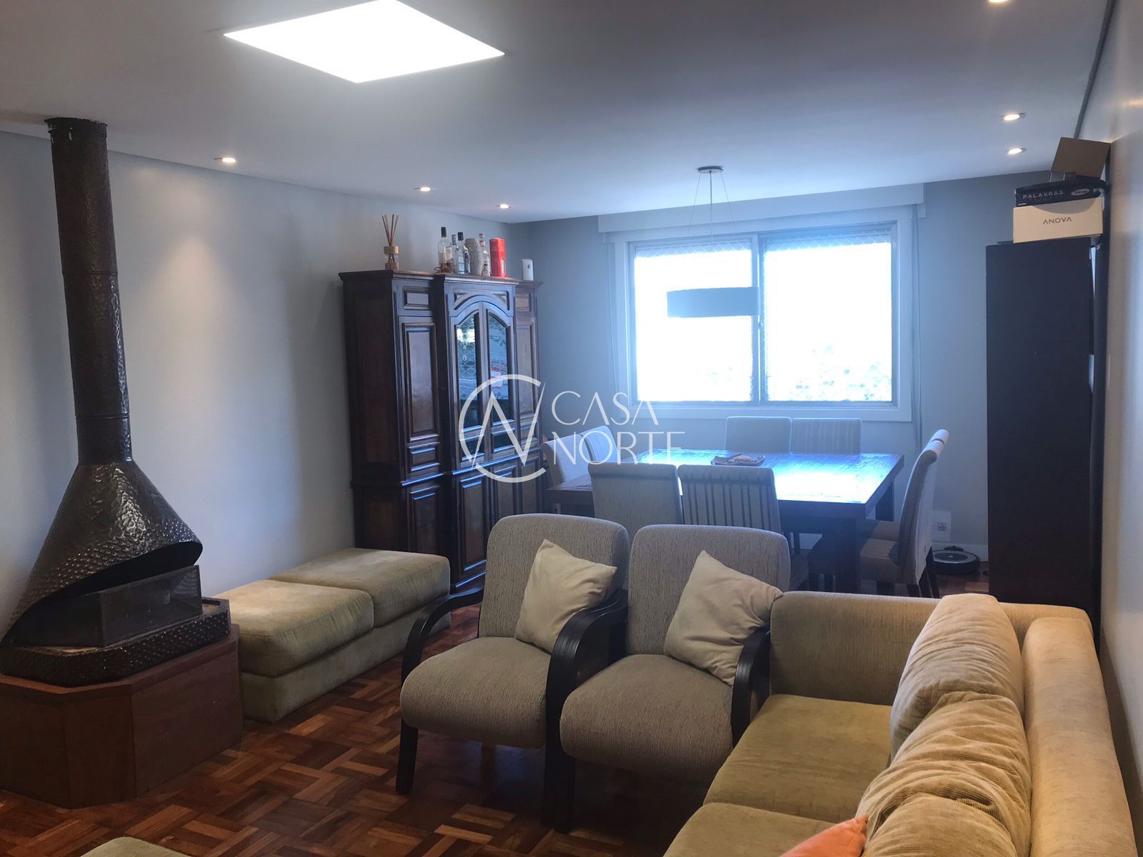 Apartamento à venda com 2 quartos, 100m², 1 suíte, 1 vaga, Avenida Protásio Alves no bairro Três Figueiras em Porto Alegre