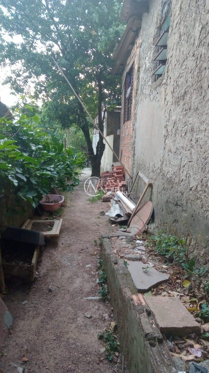 Terreno à venda  com 400m², Avenida Professor Oscar Pereira no bairro Cascata em Porto Alegre