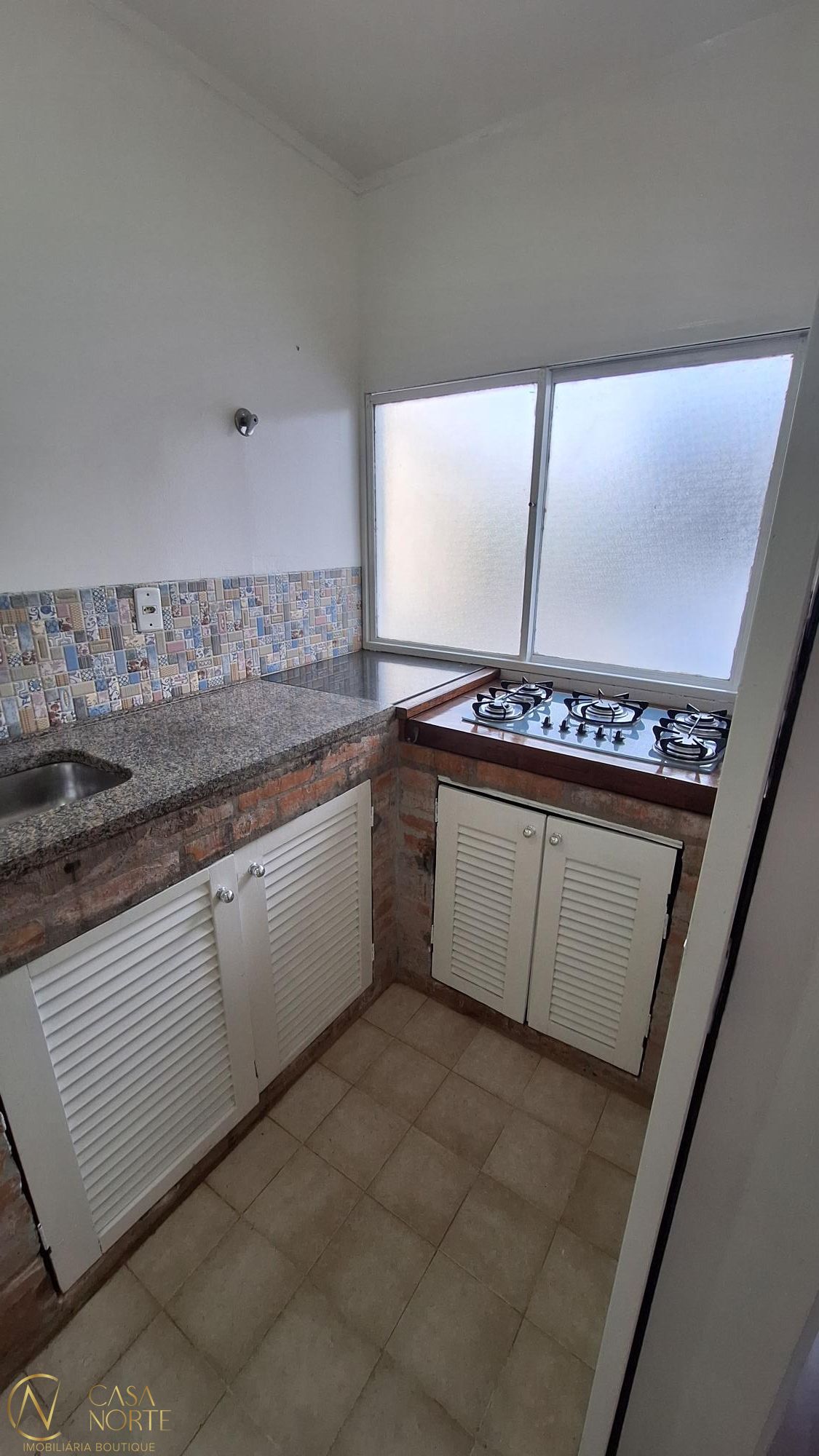 Apartamento à venda com 1 quarto, 42m², Rua Silvério Souto no bairro Teresópolis em Porto Alegre