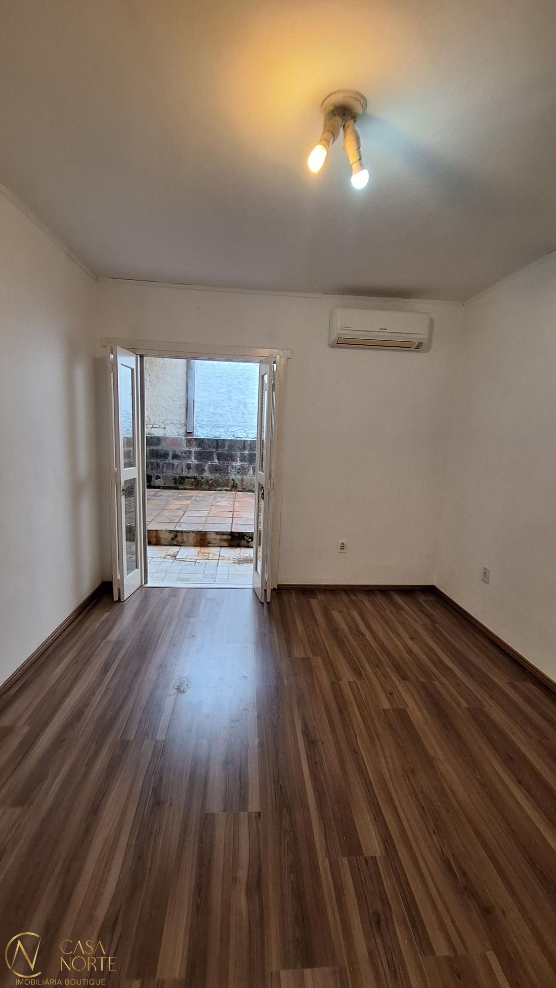 Apartamento à venda com 1 quarto, 42m², Rua Silvério Souto no bairro Teresópolis em Porto Alegre