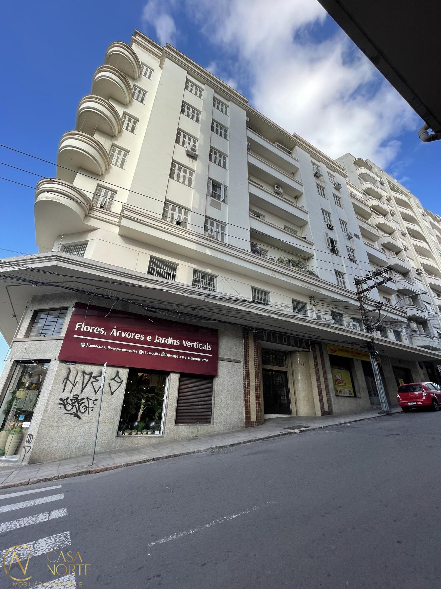 Apartamento à venda com 2 quartos, 139m², Rua Doutor Barros Cassal no bairro Floresta em Porto Alegre