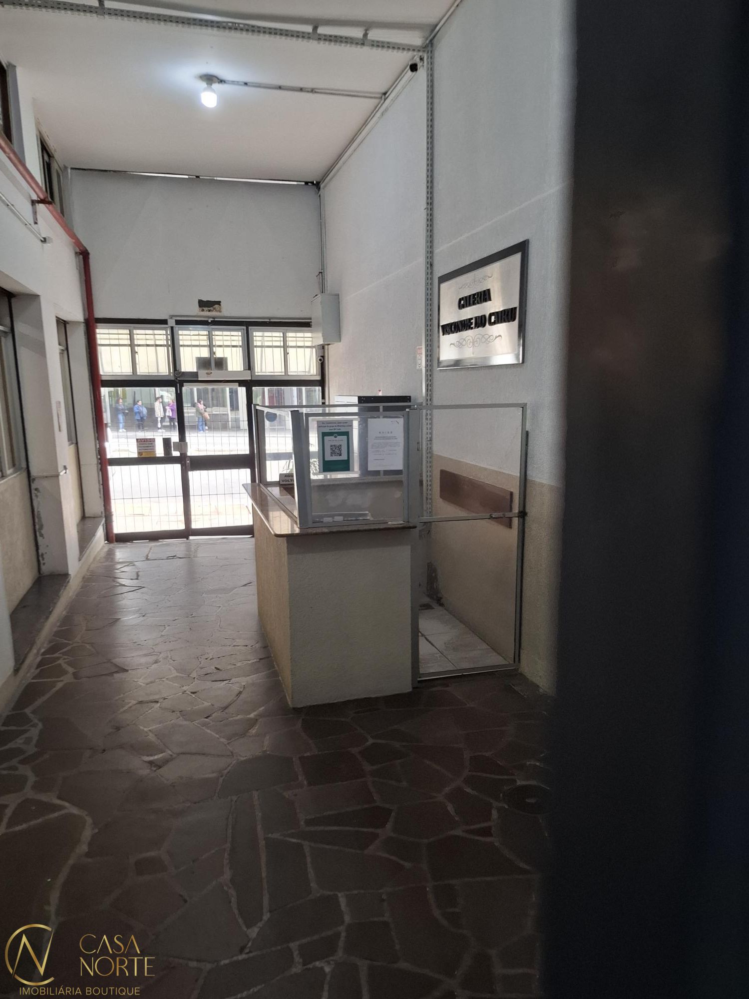 Apartamento à venda com 2 quartos, 83m², Avenida Borges de Medeiros no bairro Centro Histórico em Porto Alegre