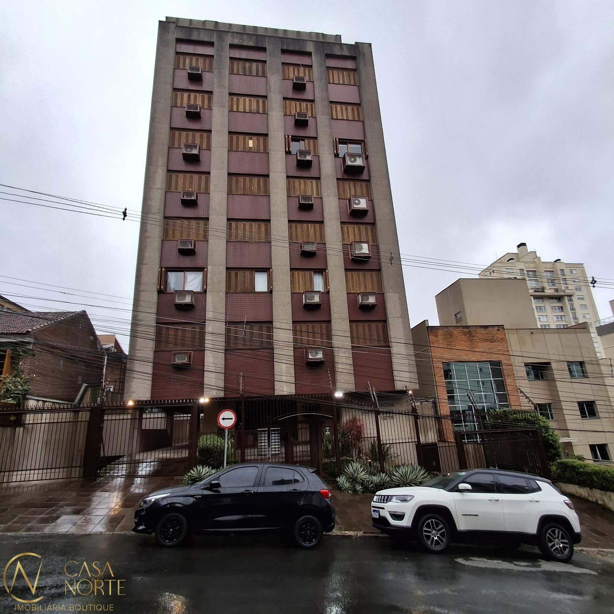 Cobertura à venda com 3 quartos, 201m², 1 suíte, 2 vagas, Rua Marcelo Gama no bairro Auxiliadora em Porto Alegre