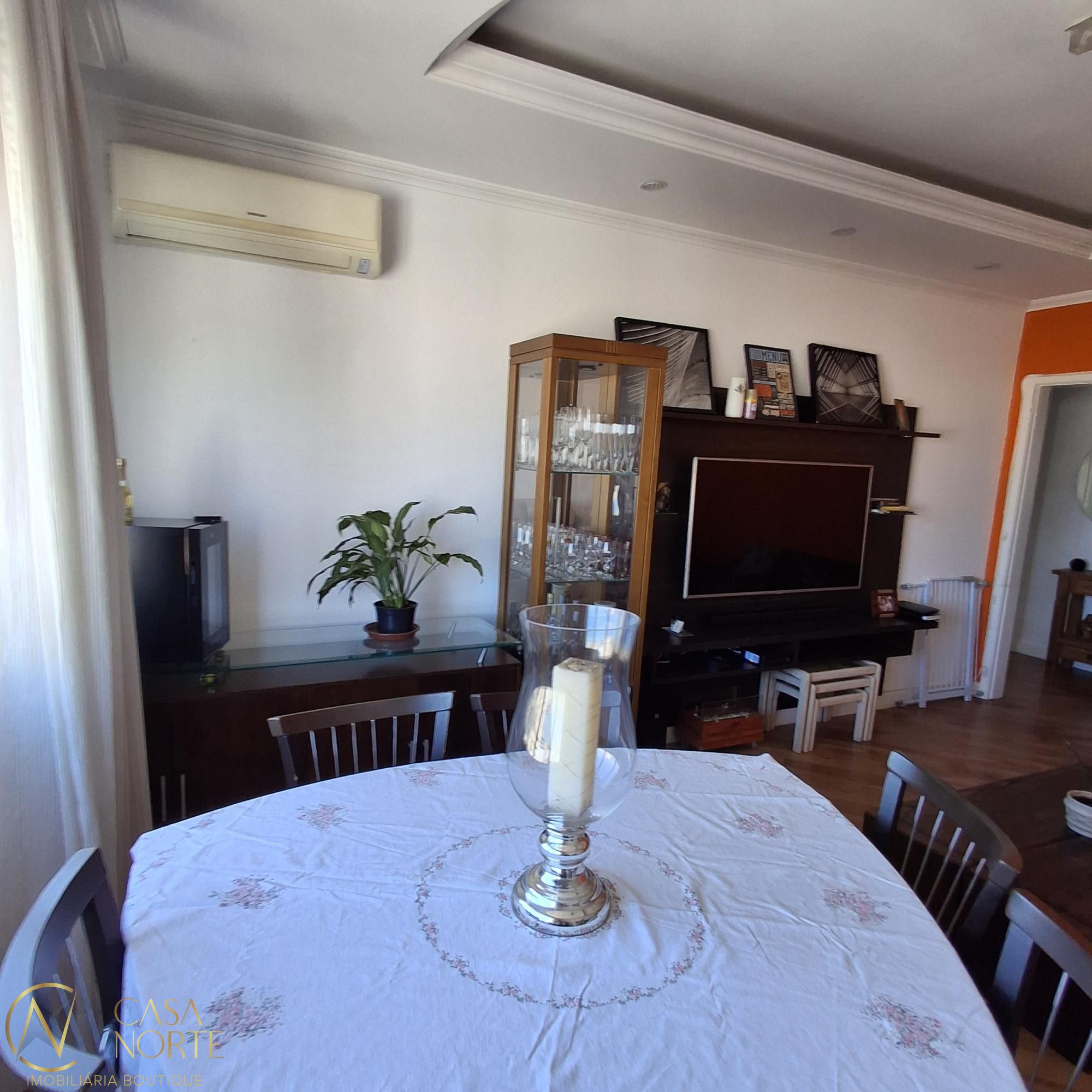 Apartamento à venda com 3 quartos, 108m², Rua Giordano Bruno no bairro Rio Branco em Porto Alegre
