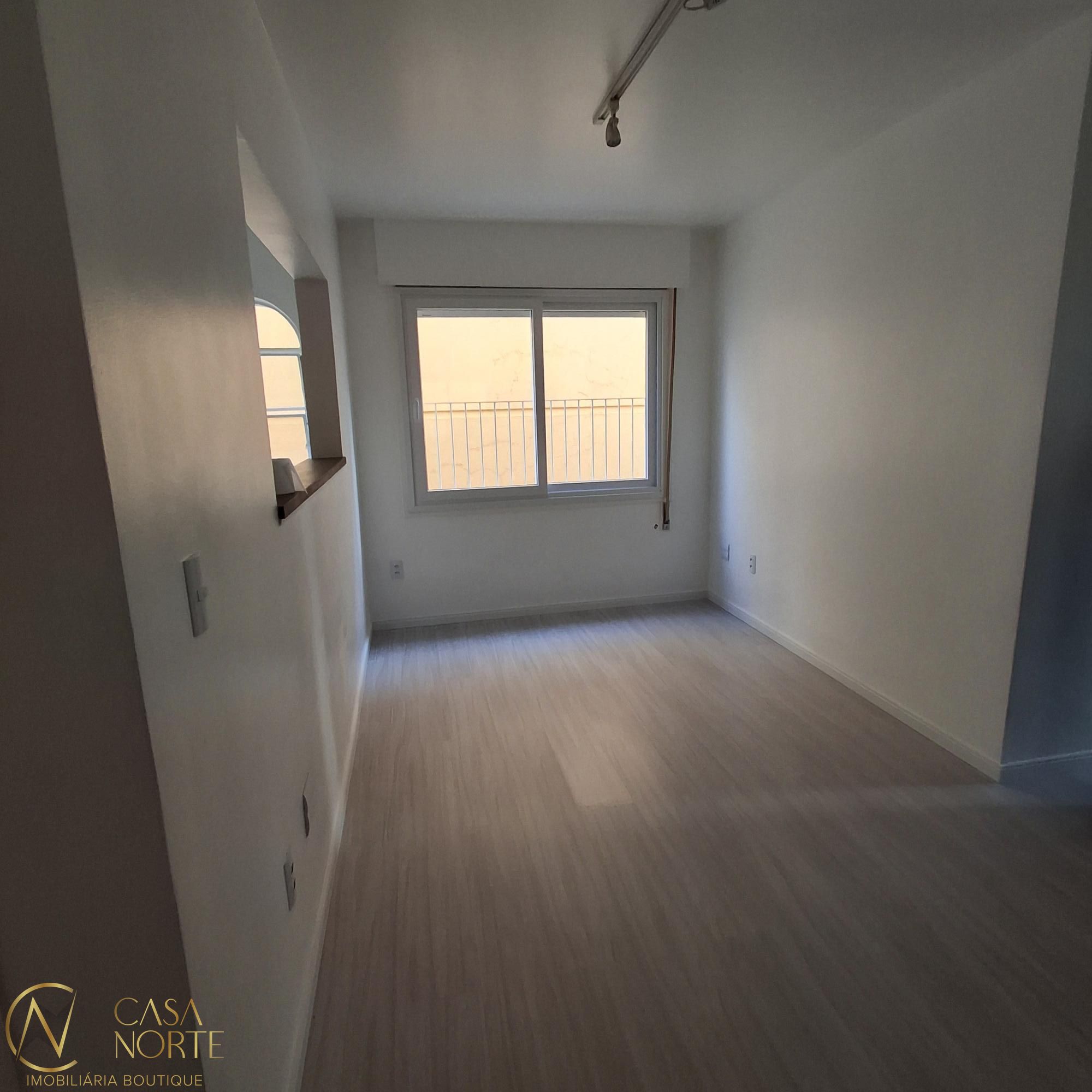 Apartamento à venda com 2 quartos, 72m², 1 vaga, Rua Doutor Freire Alemão no bairro Mont Serrat em Porto Alegre