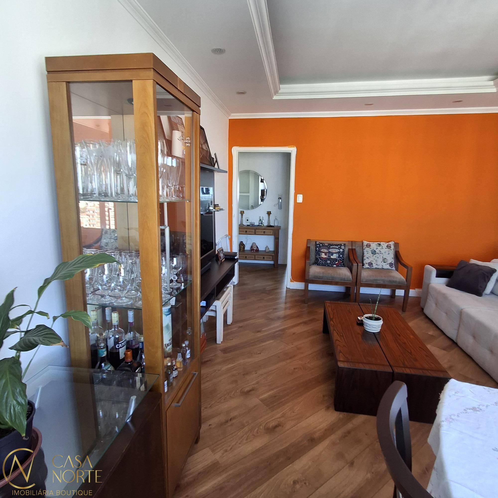 Apartamento à venda com 3 quartos, 108m², Rua Giordano Bruno no bairro Rio Branco em Porto Alegre
