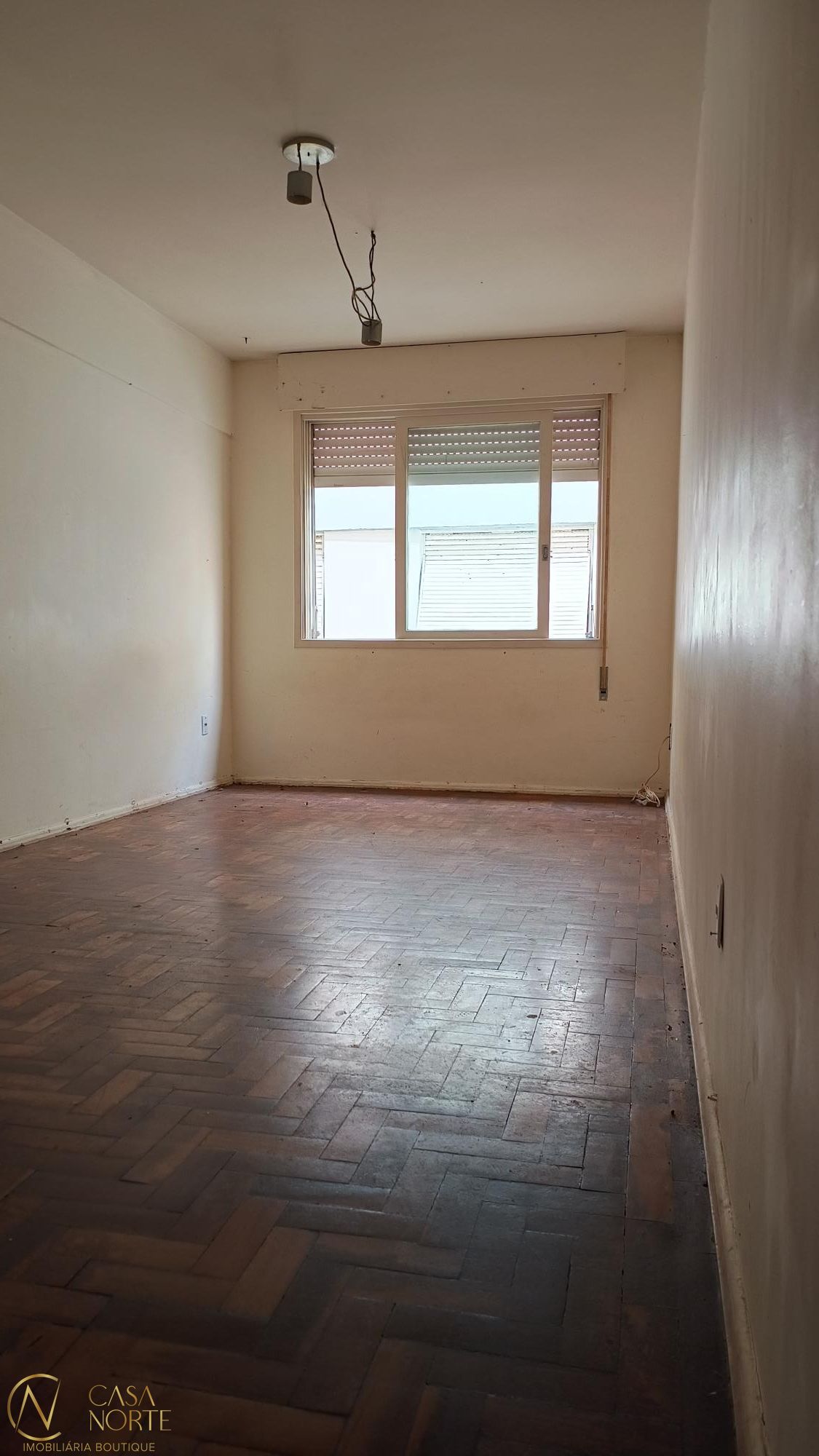 Apartamento à venda com 1 quarto, 48m², 1 vaga, Rua dos Andradas no bairro Centro Histórico em Porto Alegre