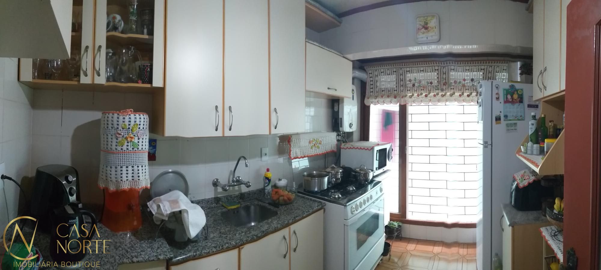 Apartamento à venda com 2 quartos, 55m², 2 vagas, Rua Professora Cecy Cordeiro Thofehrn no bairro Sarandi em Porto Alegre