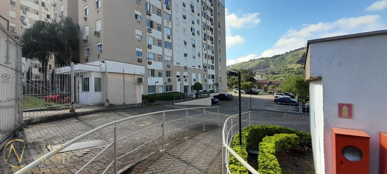 Apartamento à venda com 2 quartos, 52m², 1 suíte, 1 vaga, Rua Carlos Reverbel no bairro Jardim Carvalho em Porto Alegre