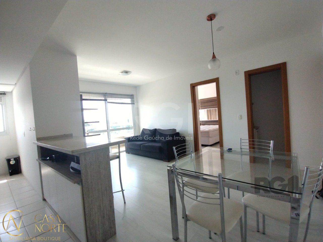 Apartamento à venda com 1 quarto, 57m², 1 suíte, 1 vaga, Rua Valdir Antônio Lopes no bairro Três Figueiras em Porto Alegre