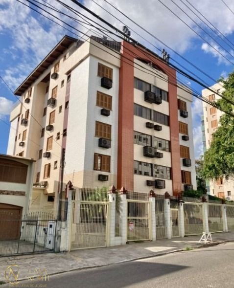 Cobertura à venda com 3 quartos, 148m², 1 suíte, 2 vagas, Rua Brito Peixoto no bairro Passo da Areia em Porto Alegre