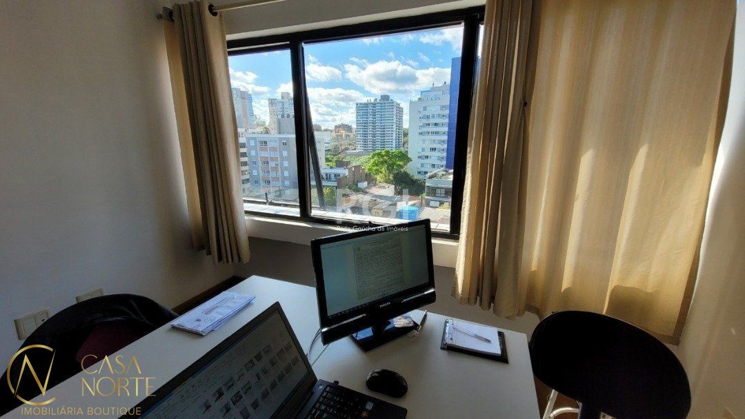 Sala Comercial à venda , 31m², Avenida Protásio Alves no bairro Petrópolis em Porto Alegre