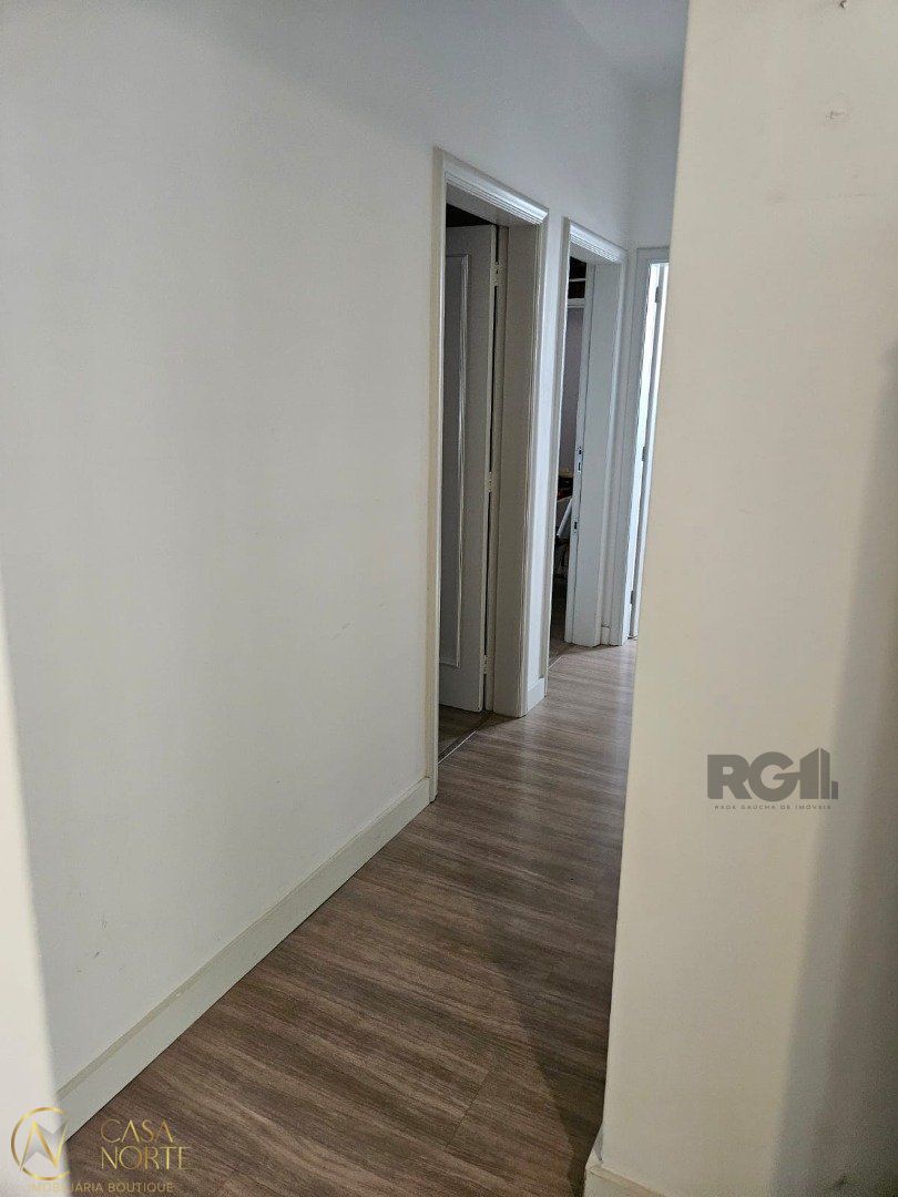 Apartamento à venda com 3 quartos, 175m², 1 suíte, 1 vaga, Avenida Independência no bairro Independência em Porto Alegre