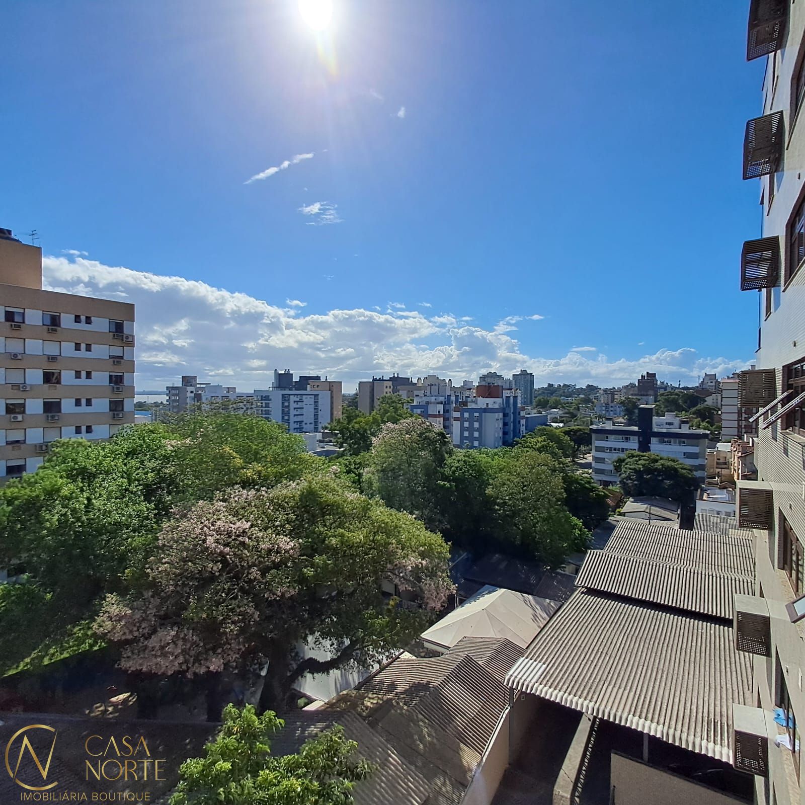 Apartamento à venda com 3 quartos, 154m², 1 suíte, 4 vagas, Rua Doutor Pereira Neto no bairro Tristeza em Porto Alegre